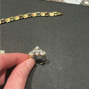 Elegant Gold and Diamond Ring